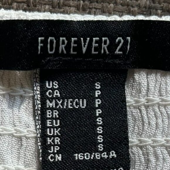 Forever 21 - Ivory short/skirt combination Romper one-piece.  Size Small. - Picture 6 of 8